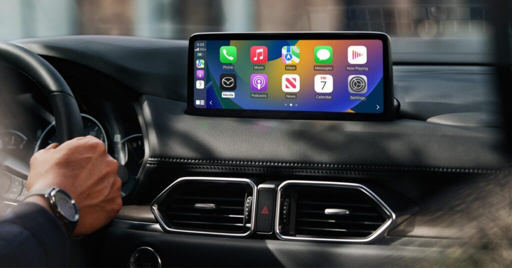 2024-mazda-cx5-carplay-1