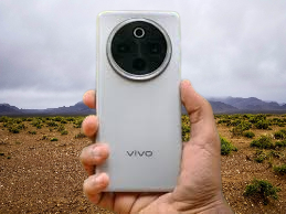 Vivo T4 Handing